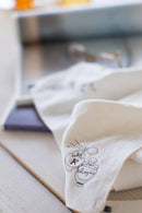 my days 刺繍ガーゼハンカチ